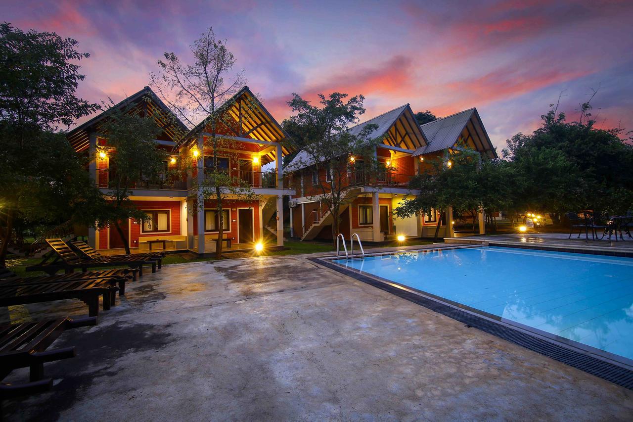 Elephas Resort & Spa Sigiriya Ngoại thất bức ảnh